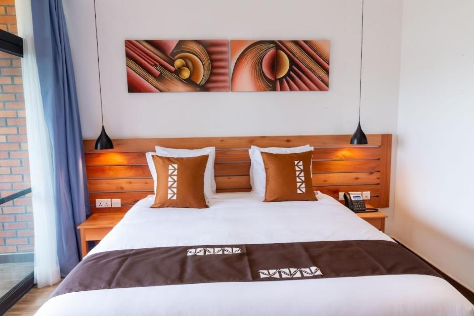 Hotel Chez Lando คิกาลี ภายนอก รูปภาพ