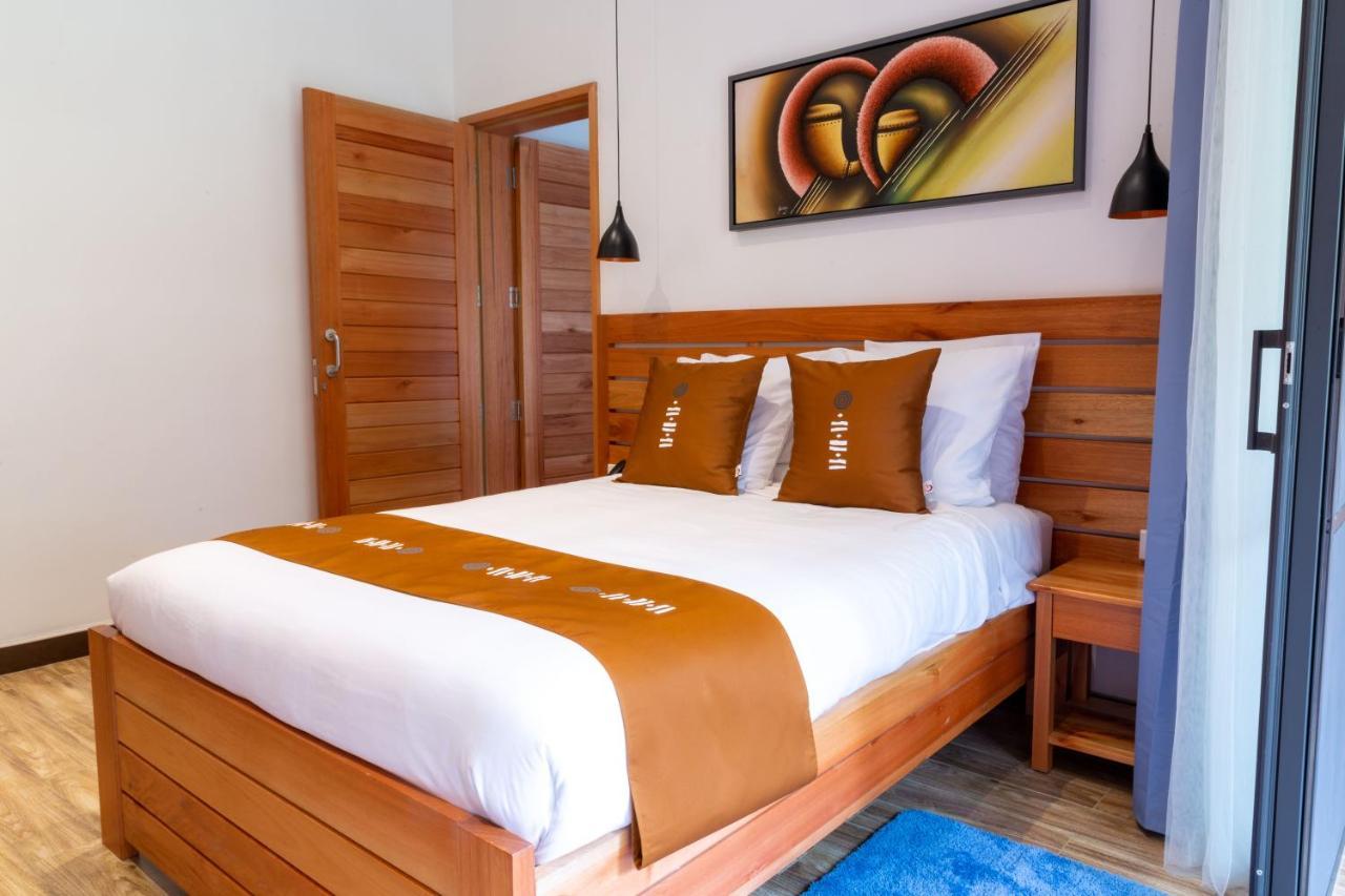 Hotel Chez Lando คิกาลี ภายนอก รูปภาพ