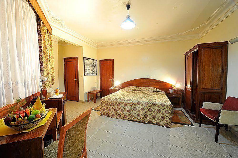 Hotel Chez Lando คิกาลี ภายนอก รูปภาพ
