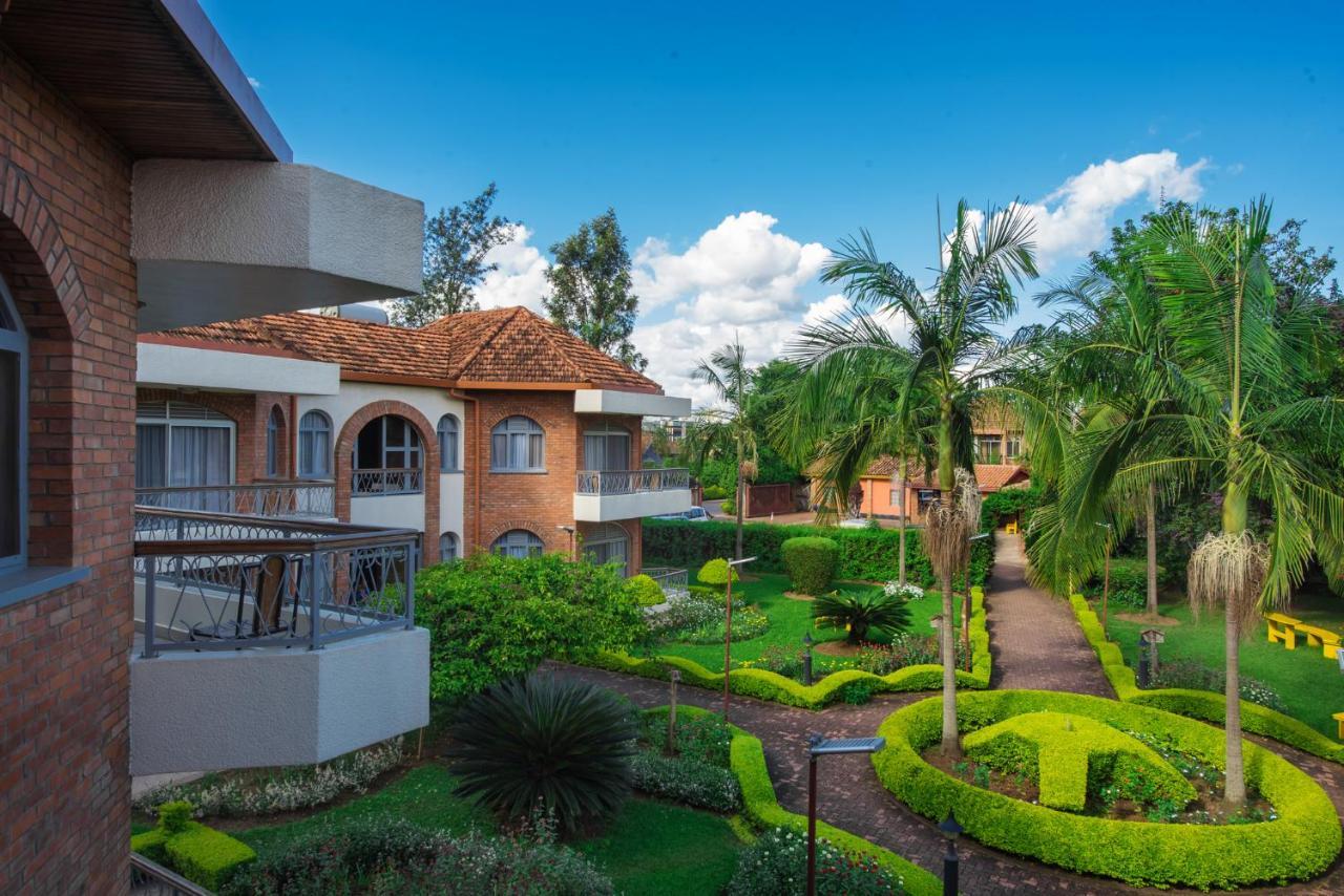 Hotel Chez Lando คิกาลี ภายนอก รูปภาพ